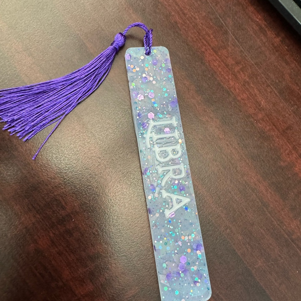Bookmark - Picture 4 of 7